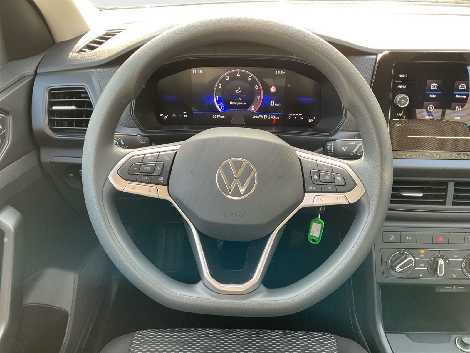 Volkswagen T-Cross - Bild 11