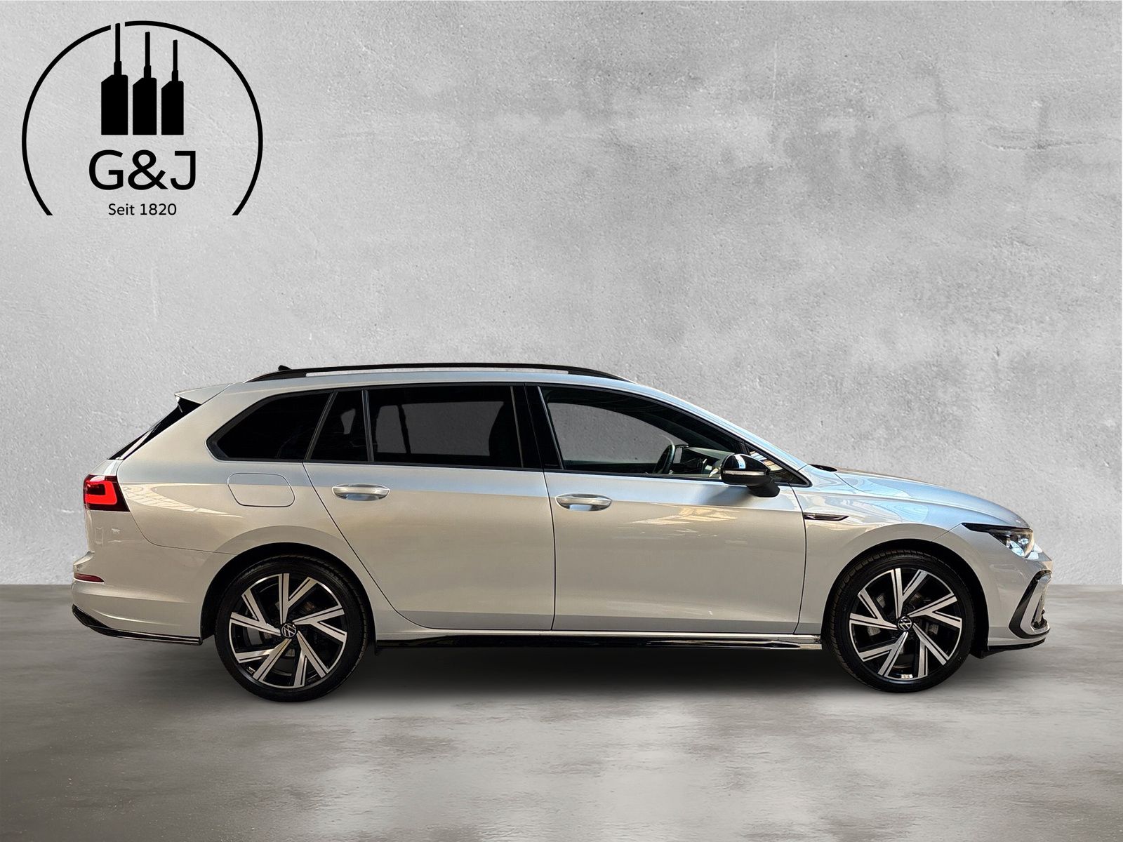 Fahrzeugabbildung Volkswagen Golf Variant 2.0 TDI R-Line AHK Kamera AppConnec
