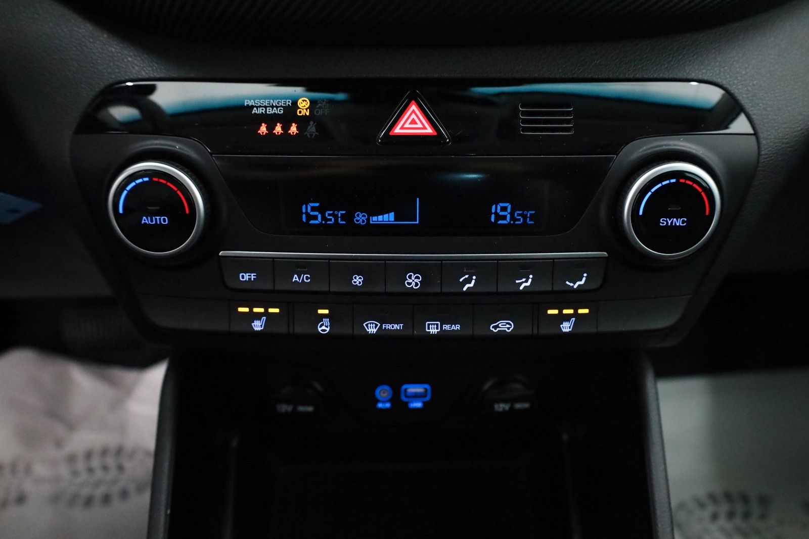 Fahrzeugabbildung Hyundai Tucson, 1.6 AWD Style Navi,Kamera,SH,Panorama