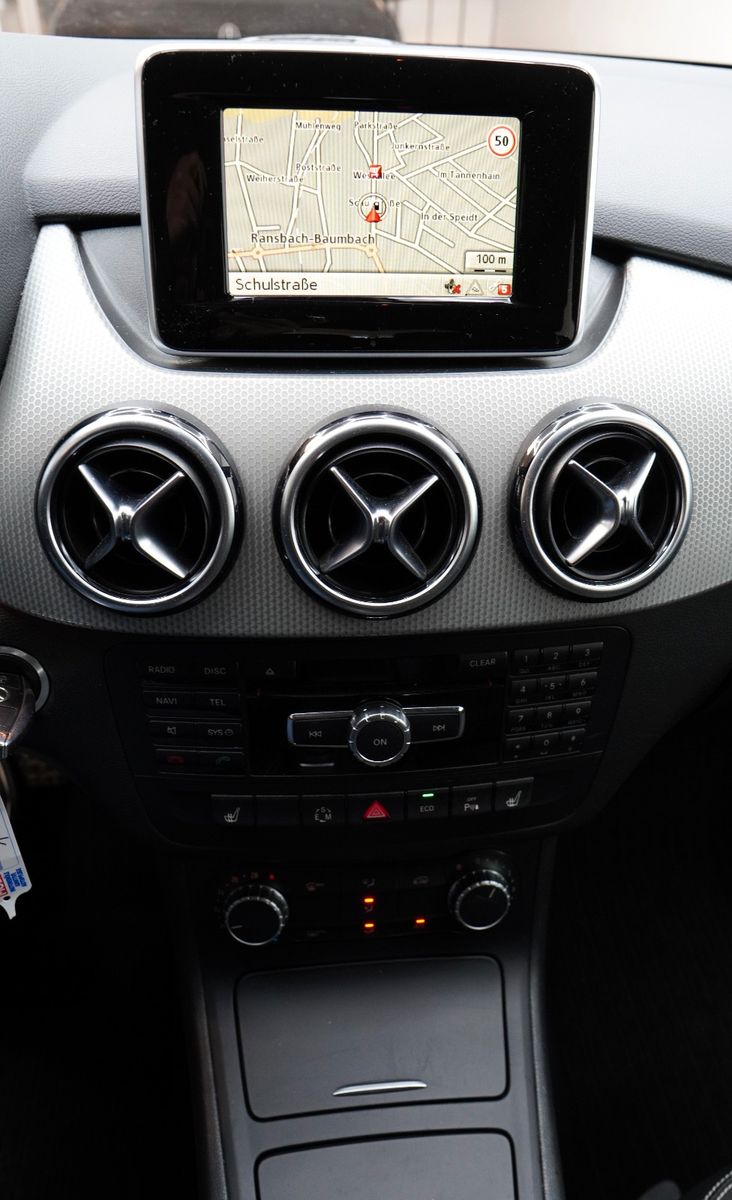Fahrzeugabbildung Mercedes-Benz B 180 CDI *Navi*Shz*Automatik*