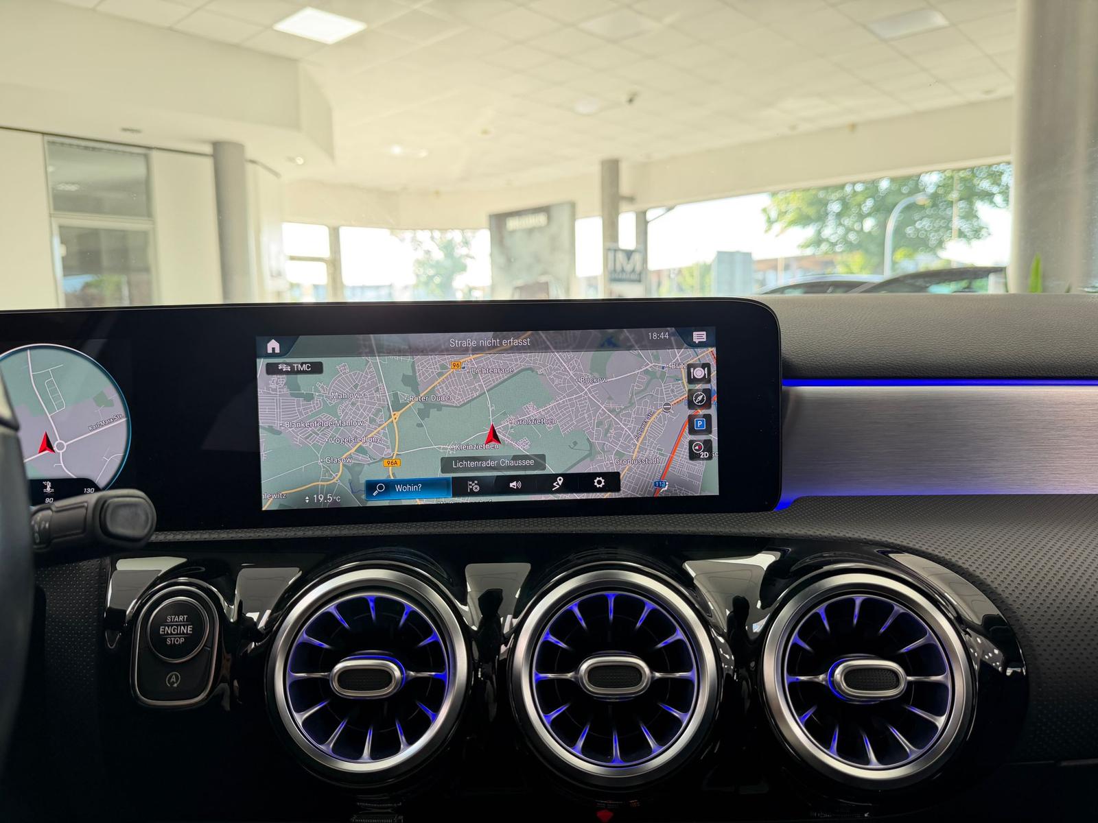 Mercedes-Benz A-Class Leder*Navi*KAM*MBUX*Night-Paket*AMBIENTE*, миниатюра 13