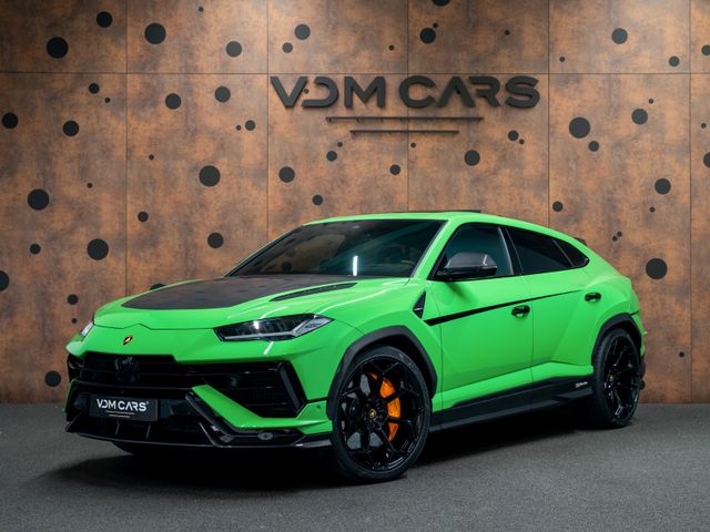 Lamborghini Urus 4.0 V8 Performante *AKRA*FULL CARBON*PANO*