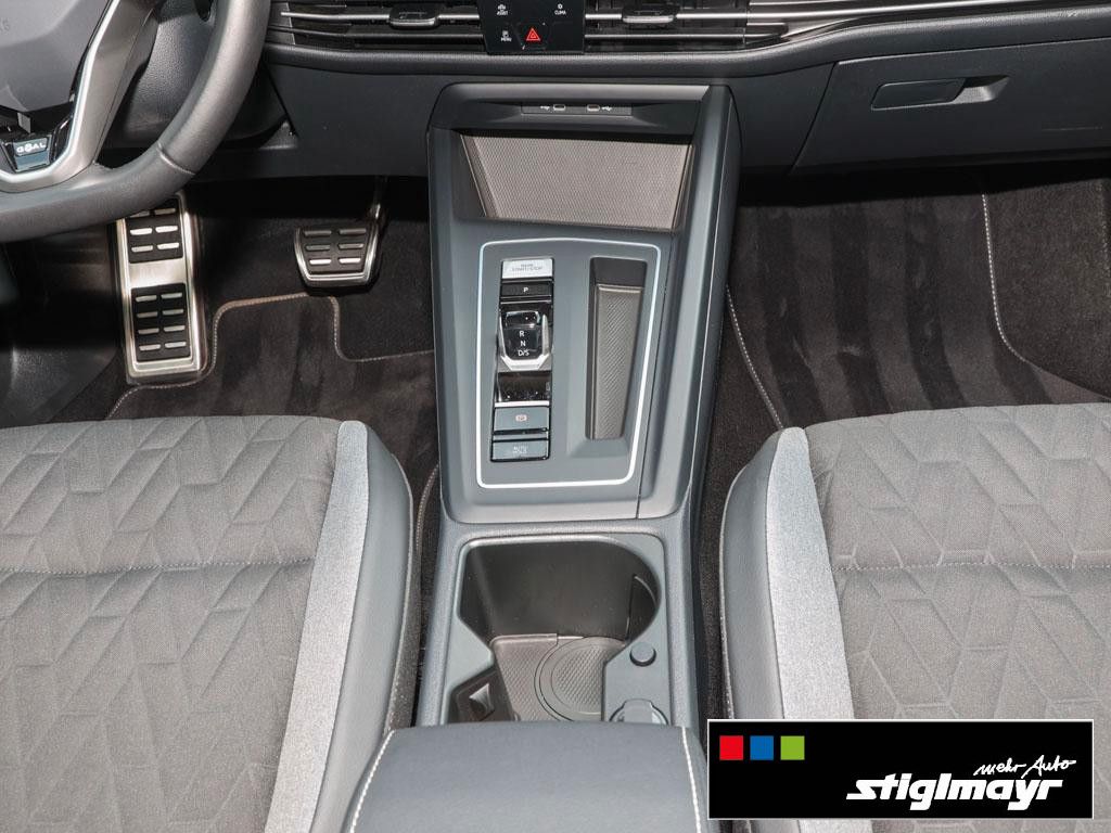 Volkswagen Golf - Bild 8