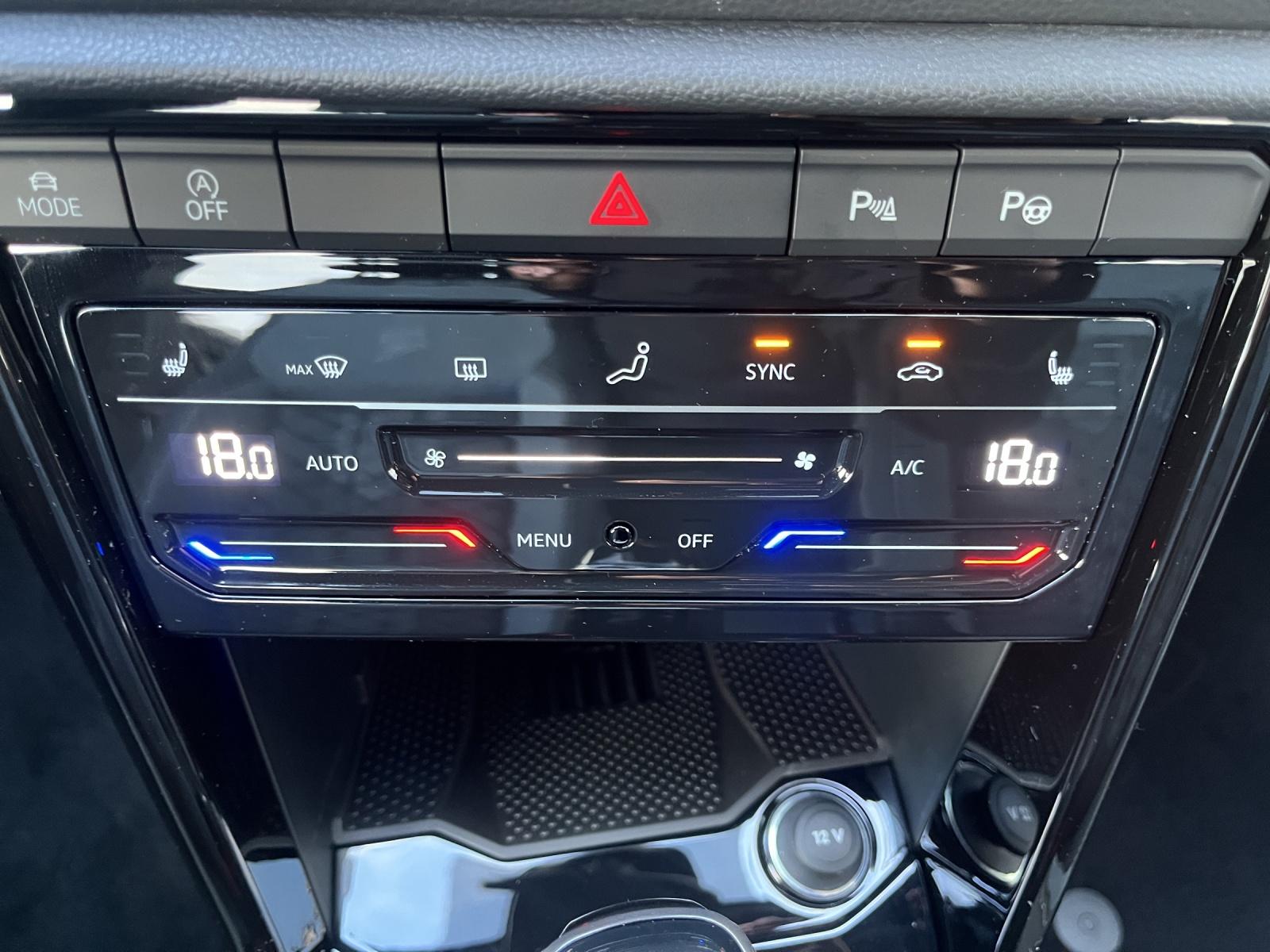 Volkswagen T-Roc R-Line 1.5 l TSI DSG LED IQ.Drive, миниатюра 19