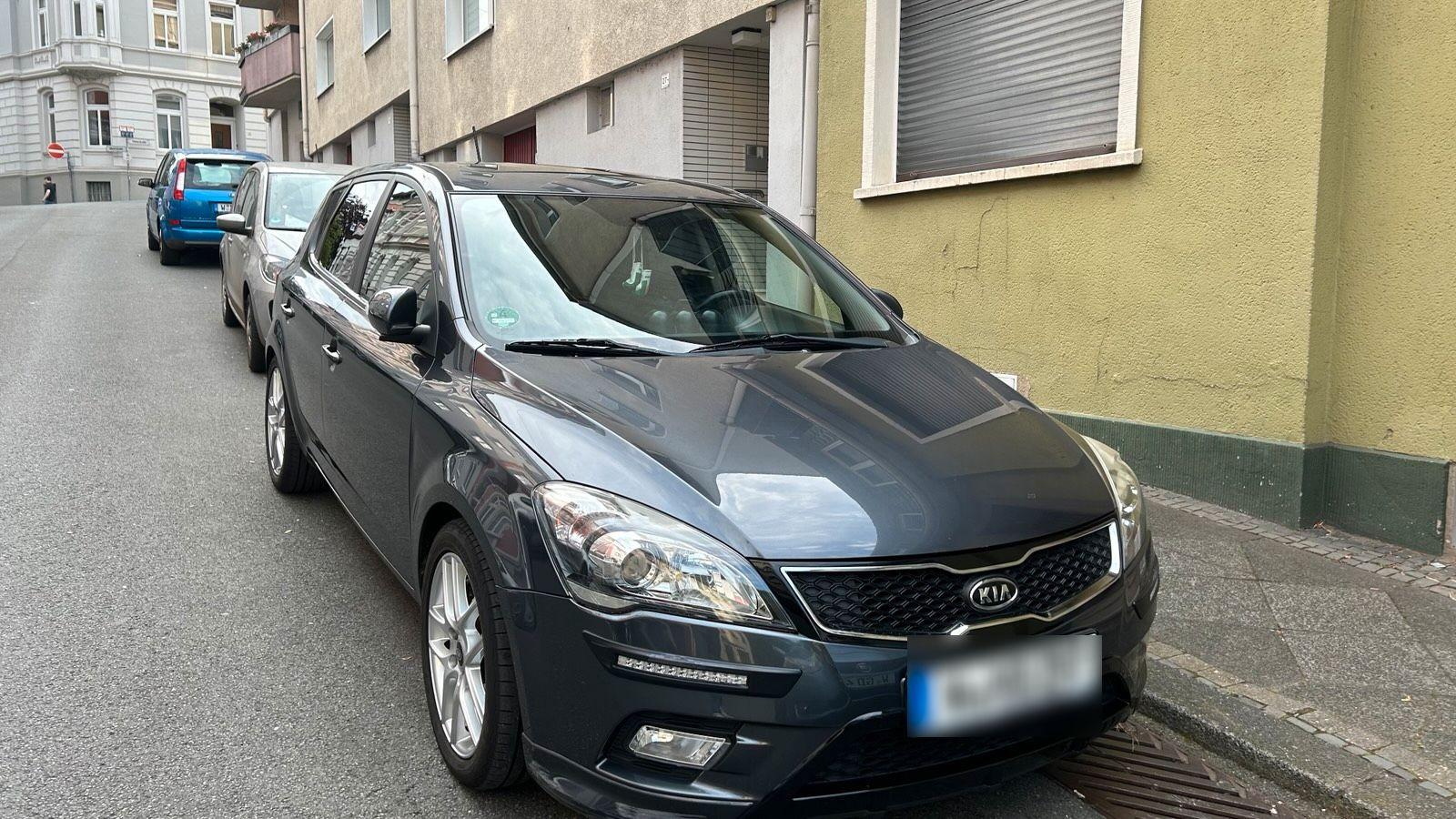 Kia Andere
