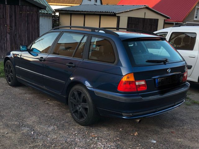 BMW 318i Touring E46 (Ersatzteilspender)