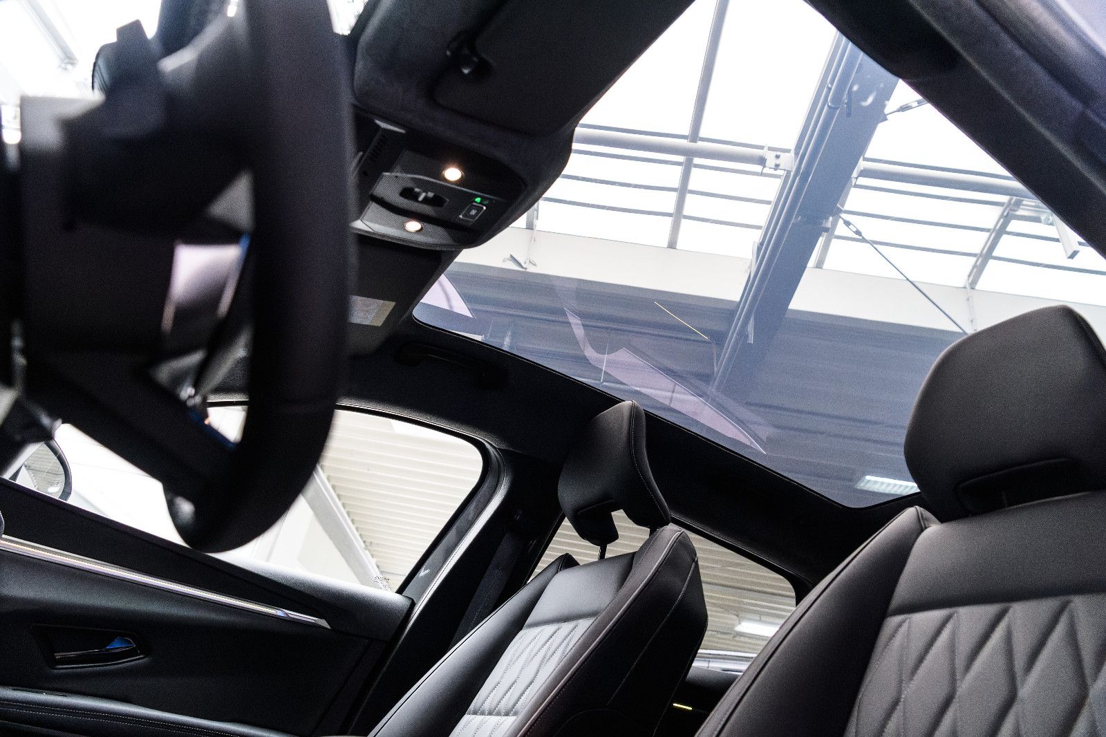 Fahrzeugabbildung Mitsubishi Eclipse Cross Luxury *22KW Laden