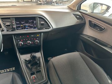 MYAUTOCENTER – Gebraucht- und Jahreswagen mit Werkstattservice in Pfaffenhofen Seat Leon *TAMPO*NAV*CARPLAY*2-ZONEN*PDC*SitzHZ*