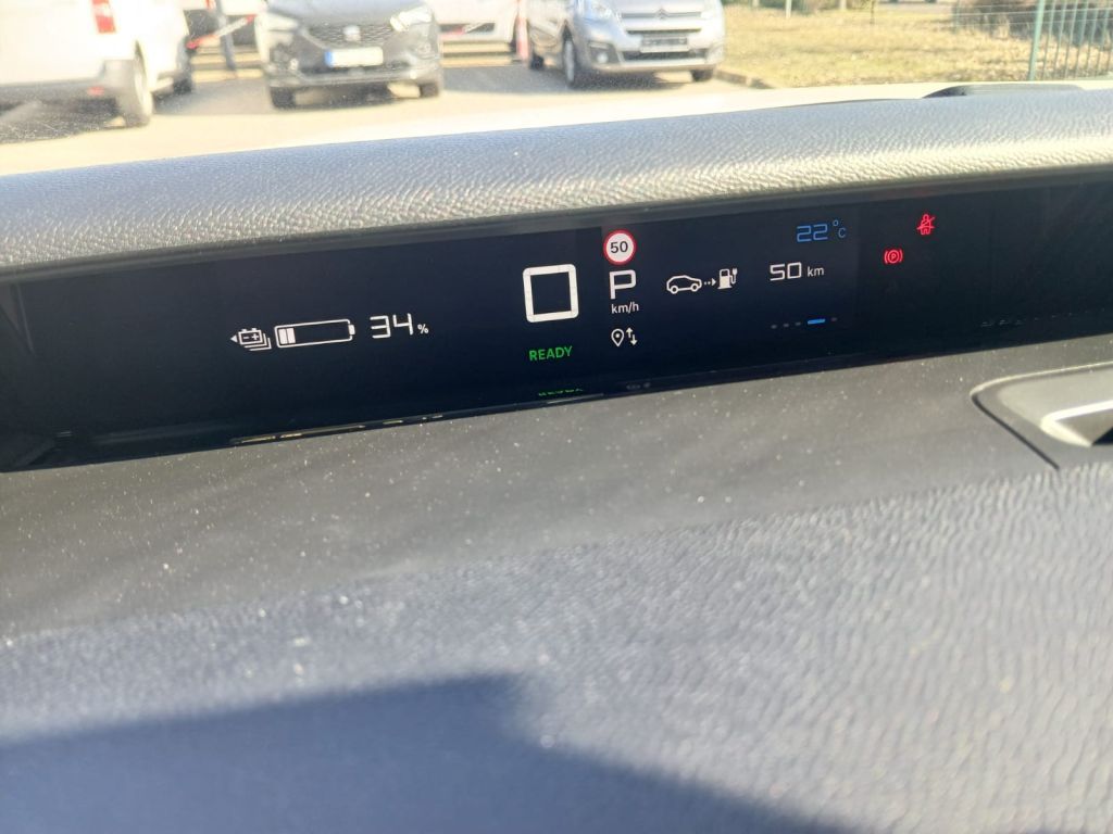 Fahrzeugabbildung Citroën e-C3 MAX *Winter-Paket*LED*11 kW Lader*Navi*Cam*