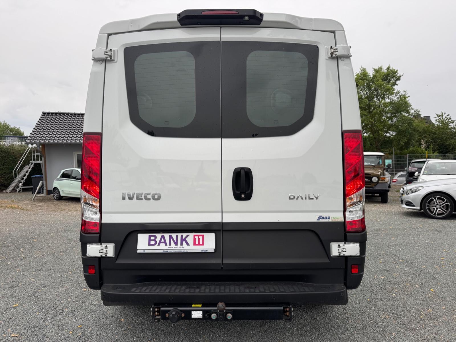 Iveco Daily 2.3 D 10 SITZ/KLIMA/STANDH/AHK/NUR 11.9 KM