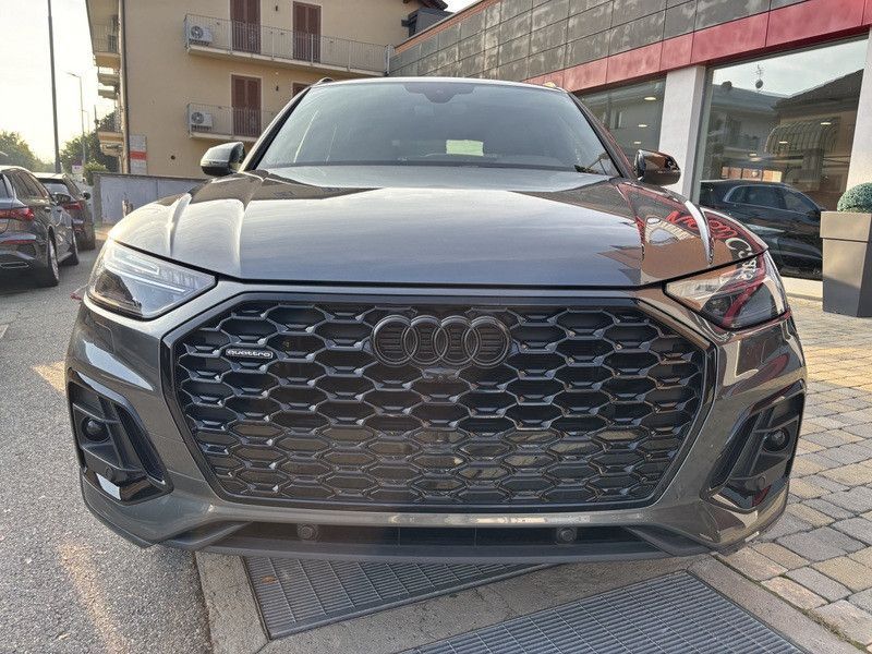 Audi Q5 Sportback 40 2.0 tdi mhev 12V Identity B imagem 2