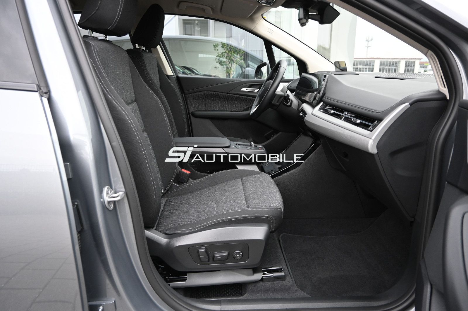 Fahrzeugabbildung BMW 223i Active Tourer xDr. °ACC°AHK°360°BMW AG FZG°