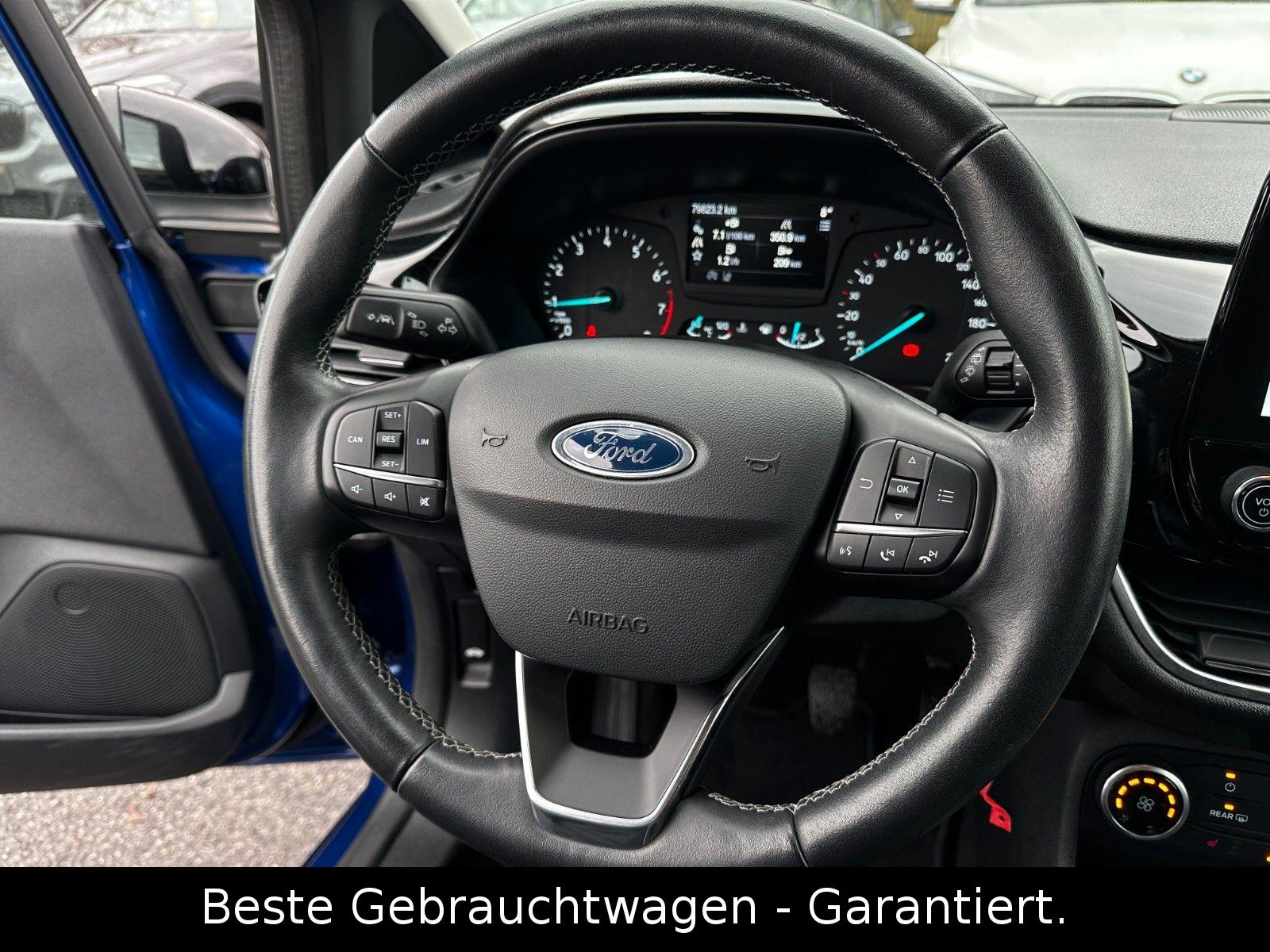 Ford Fiesta 1,0 EcoBoost COOL & CONNECT * NAVI * TOP