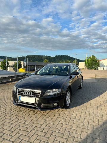 Audi a4 b8 2.0 TDI NEU TÜV