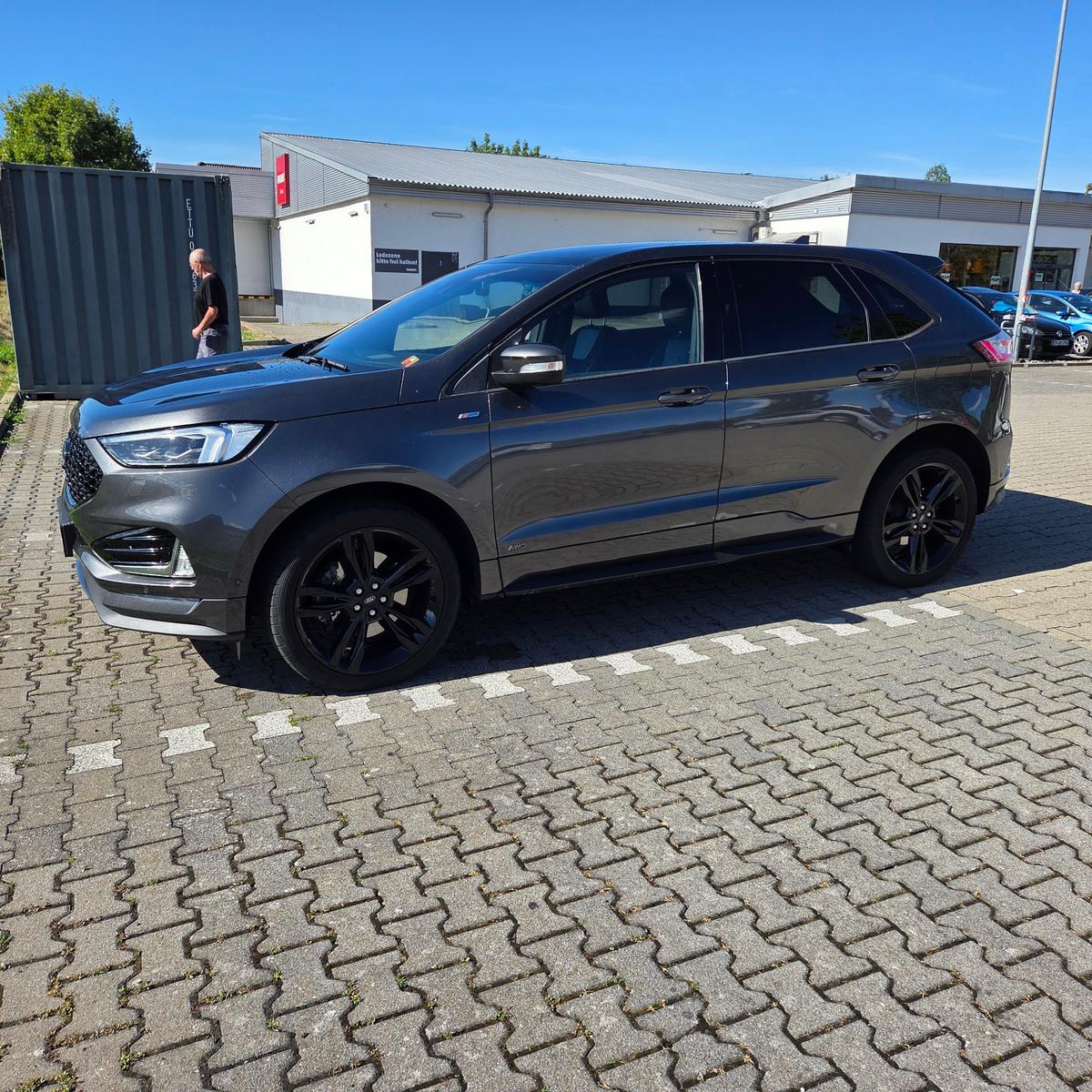 Ford Edge 2,0 l EcoBlue Bi-Turbo 4x4 ST-LINE Auto...