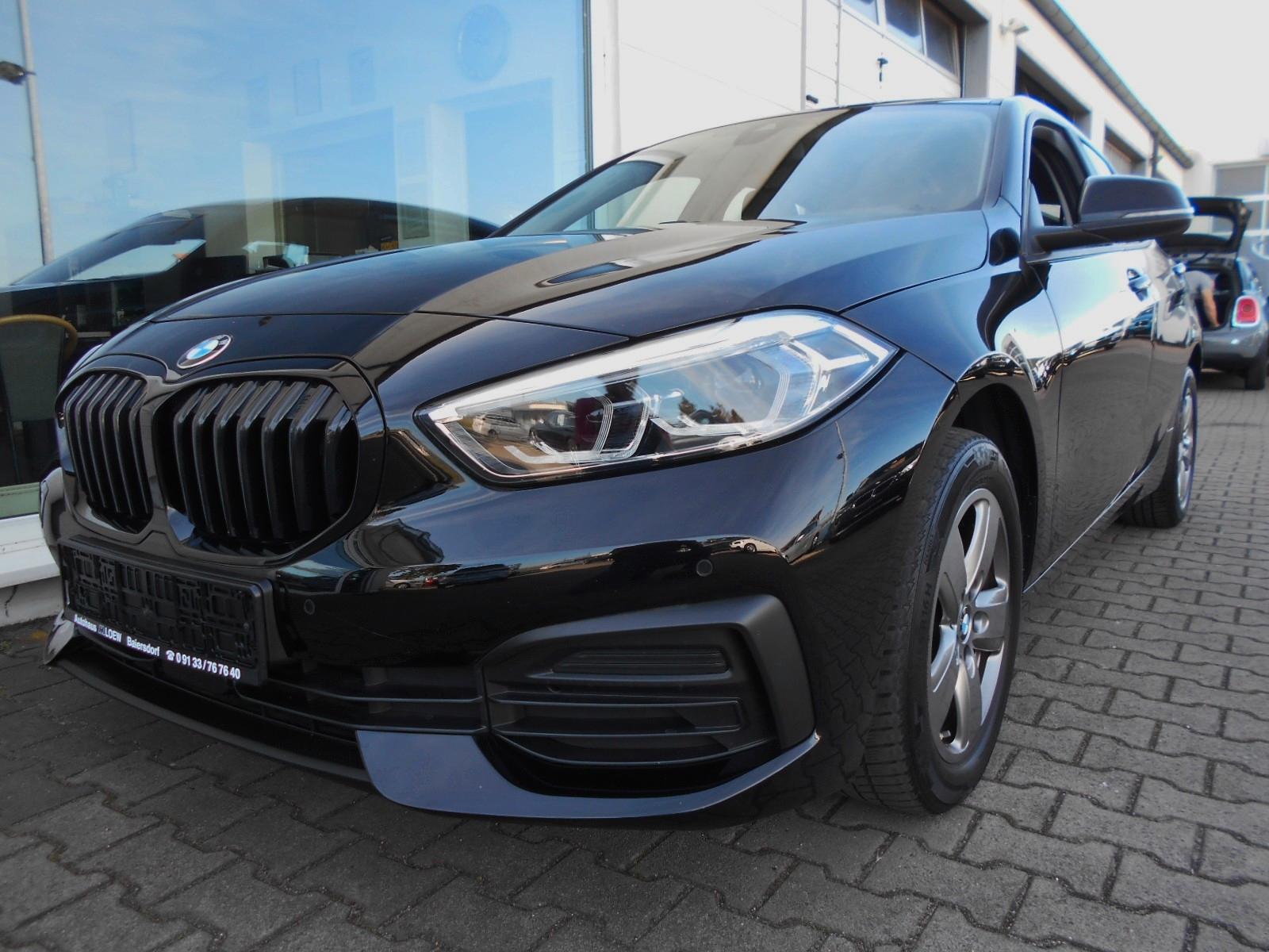BMW 118i -NAVI-PDC-TEMPOMAT-LED-CARPLAY-MFL-DAB-ALU-