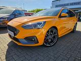 Ford Focus Turnier ST 2,3 EcoBoost - Ford Focus: Orange