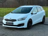 Kia cee'd Sportswagon 1.6 GDI Dream Team Kamera Navi - Kia: Cee D Sport