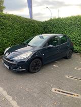 Peugeot 206+ Bj12/2010 Tüv 8/2026  Sehr guter Zustand - Peugeot 206 in Bielefeld