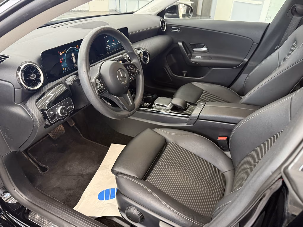Mercedes-Benz CLA e, 1.Hd., Leder, MBUX, миниатюра 17