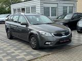 Kia cee'd Sportswagon Klima  1 Hand - Kia cee'd Sportswagon aus 2010