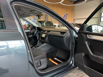 Skoda Octavia *2-Zonen*Navi*Tempo*PDC*