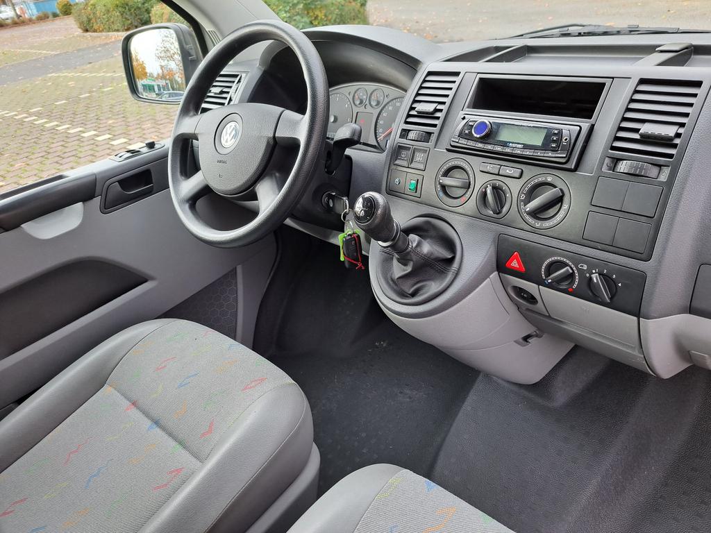 Volkswagen T5 Caravelle