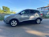 Hyundai ix35 2.0 CRDi 135 kW Premium 4WD Automatik - Hyundai ix35 Premium mit Diesel-Antrieb