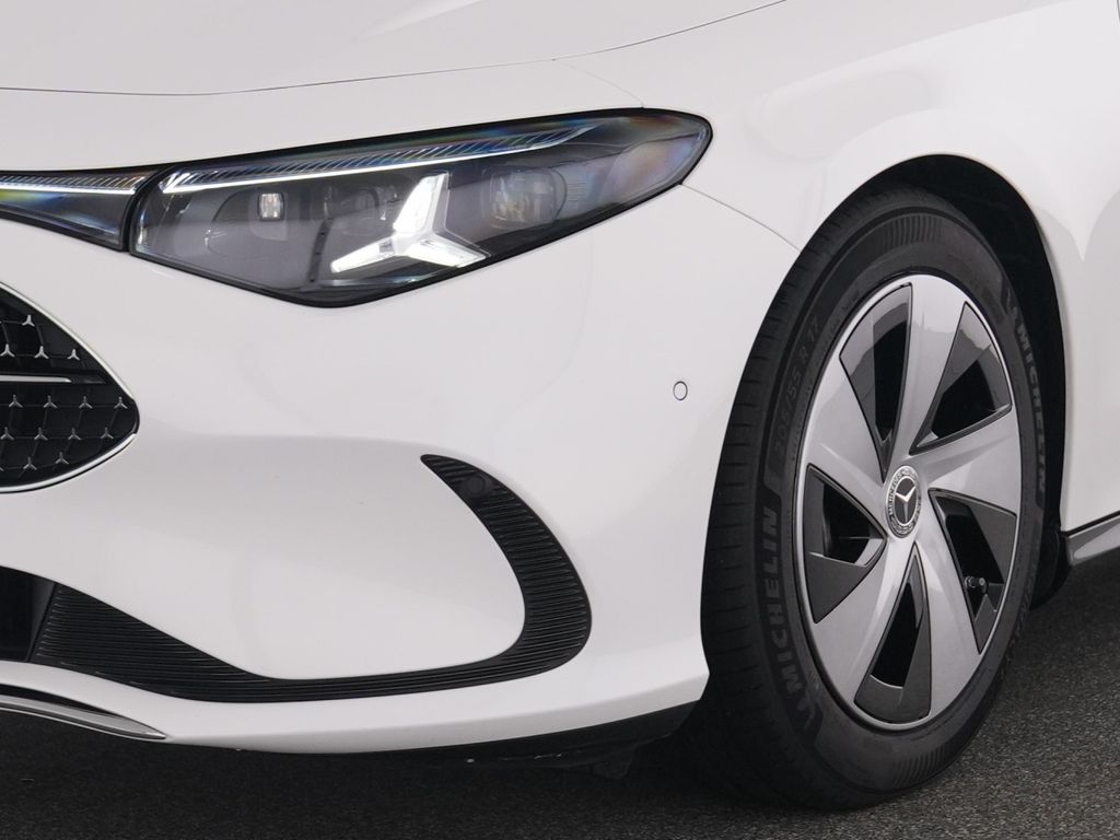 MERCEDES-BENZ CLA 2026