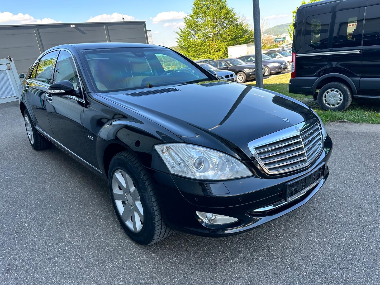 Mercedes-Benz GUARD*VR9*B7*WERKSPANZER*33TKM*ARMORED*1HD