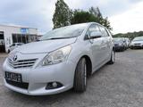 Toyota Verso Travel - gebrauchte Toyota Verso aus dem Jahr 2012