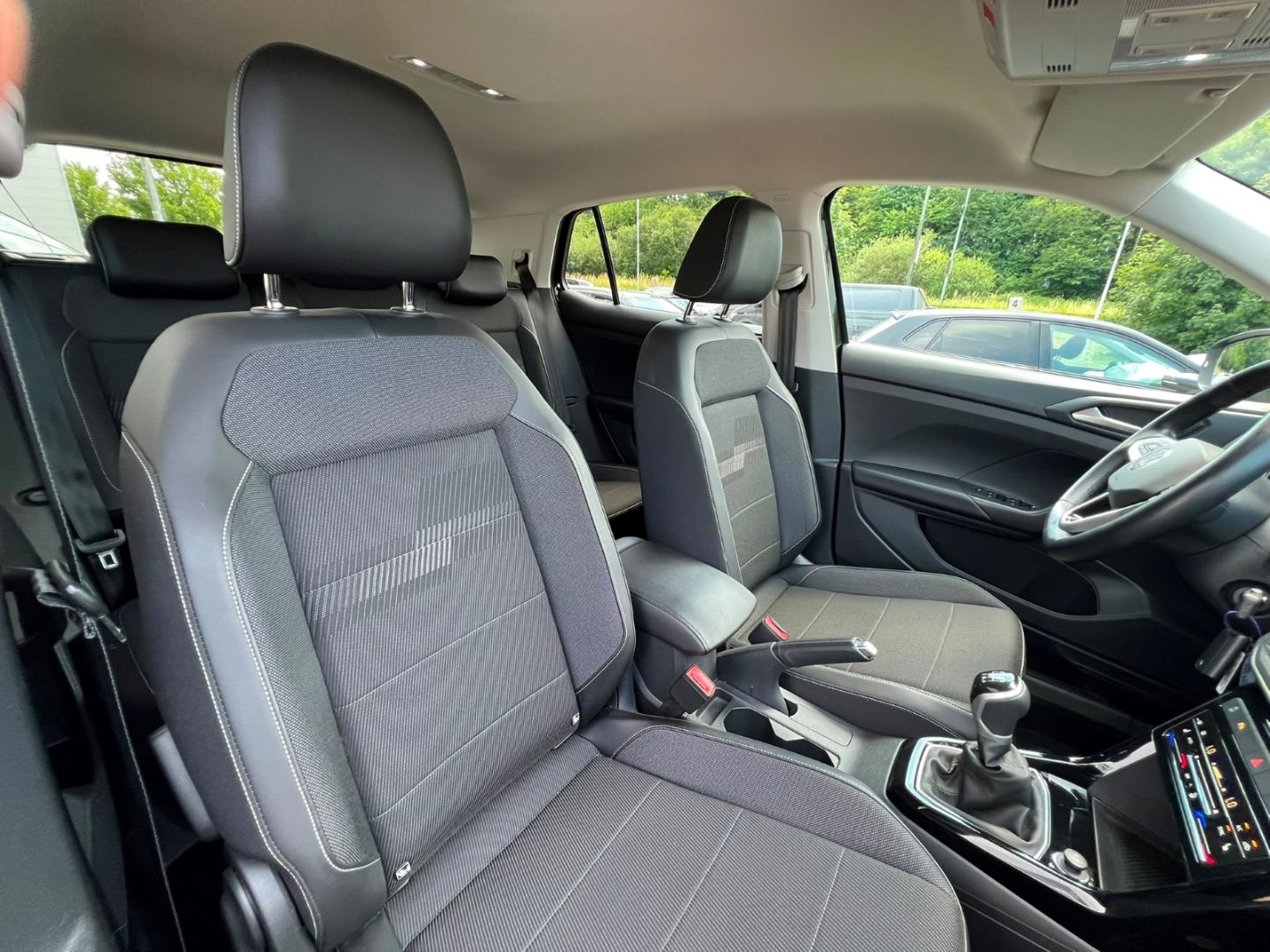 T-Cross 1.0TSI Style - APP*KAMERA*ACC*1.HD!!!