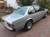 BMW 635 CSI - BMW 635 mit Benzin-Antrieb: Coupe, Leder, mit Klimaanlage, Csi