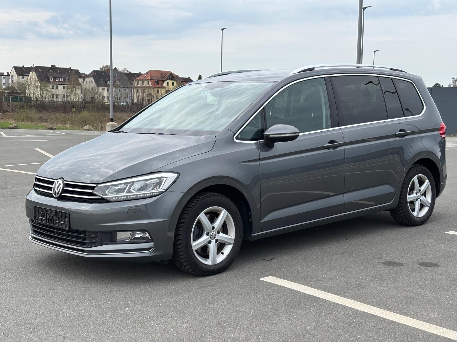 Volkswagen Touran 2.0 TDI 7 Sitze Highline ACC