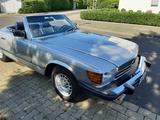 Mercedes-Benz SL 380 - Mercedes-Benz aus 1982: Cabrio