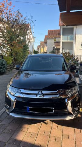 Mitsubishi Outlander 2.2 DI-D