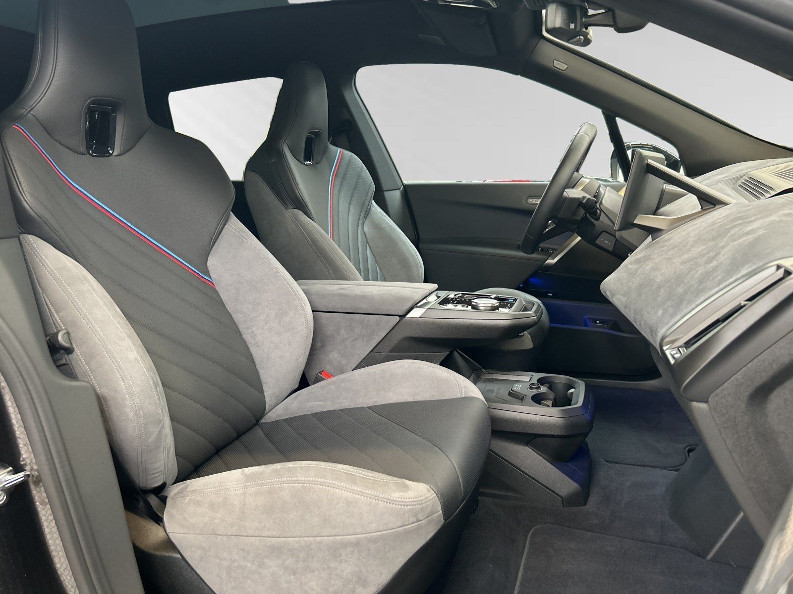 BMW iX - Bild 9
