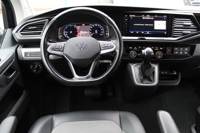 Volkswagen T6.1 Multivan Highline Black DSG 4Motion Extras!
