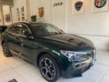 Alfa Romeo Stelvio Lusso Ti - Alfa Romeo: Grün
