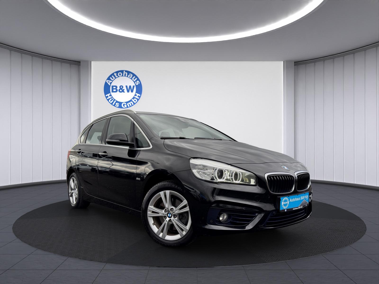 BMW 220 Active Tourer *M-PAKET*LED*NAVI*PANORAMA*AHK