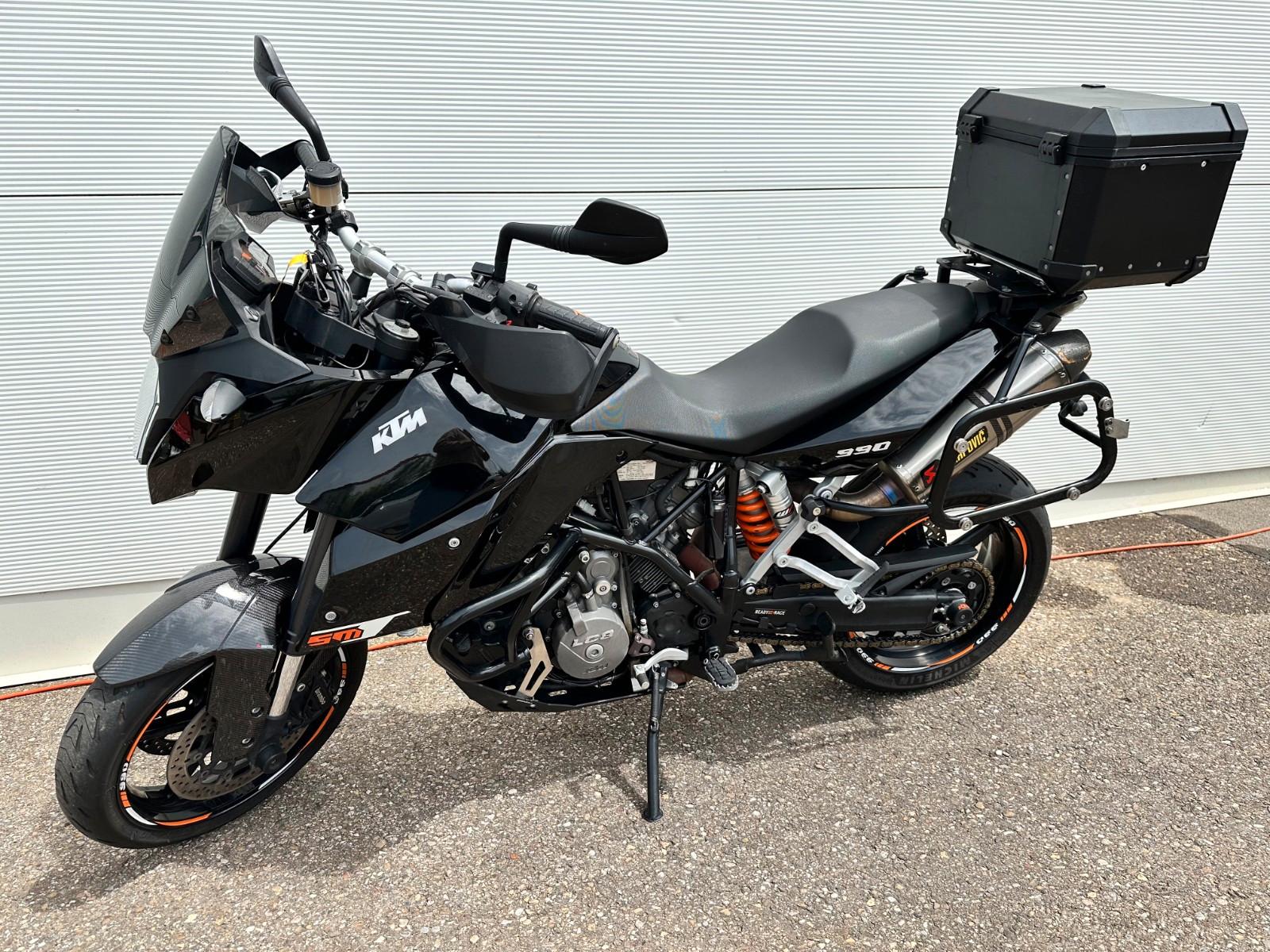 KTM 990 SUPERMOTO T