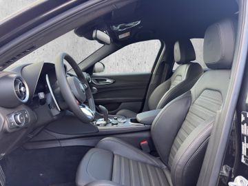 Alfa Romeo Giulia Quadrifoglio 2.9 V6 520PS AT8 TECHNOLOGIE