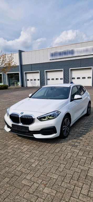 Image of BMW 114