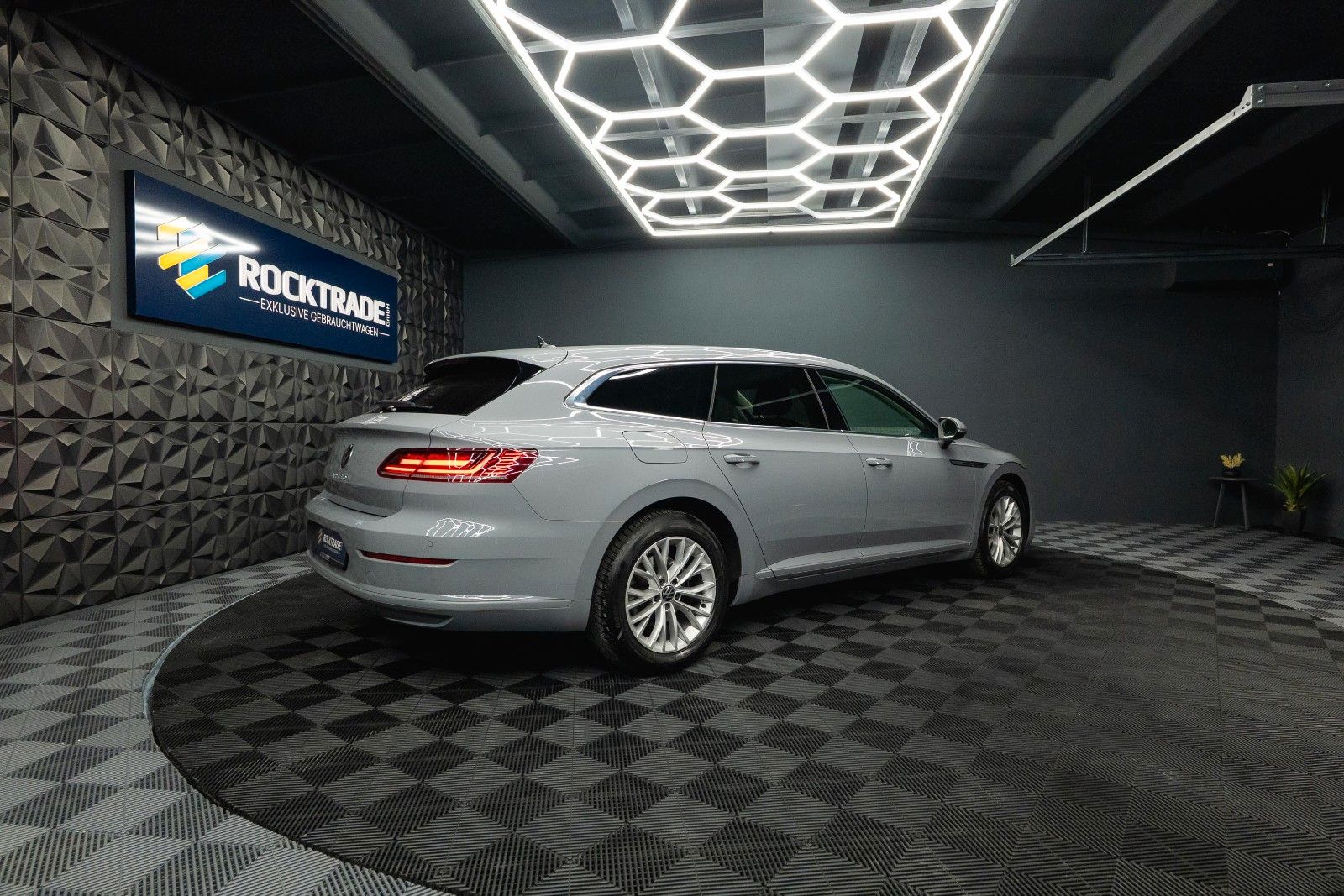 Fahrzeugabbildung Volkswagen Arteon Shooting Brake 2.0 TDI | LED | ACC | DAB+