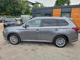 Mitsubishi Outlander PHEV Top 4WD - Mitsubishi Outlander Kombi Gebrauchtwagen