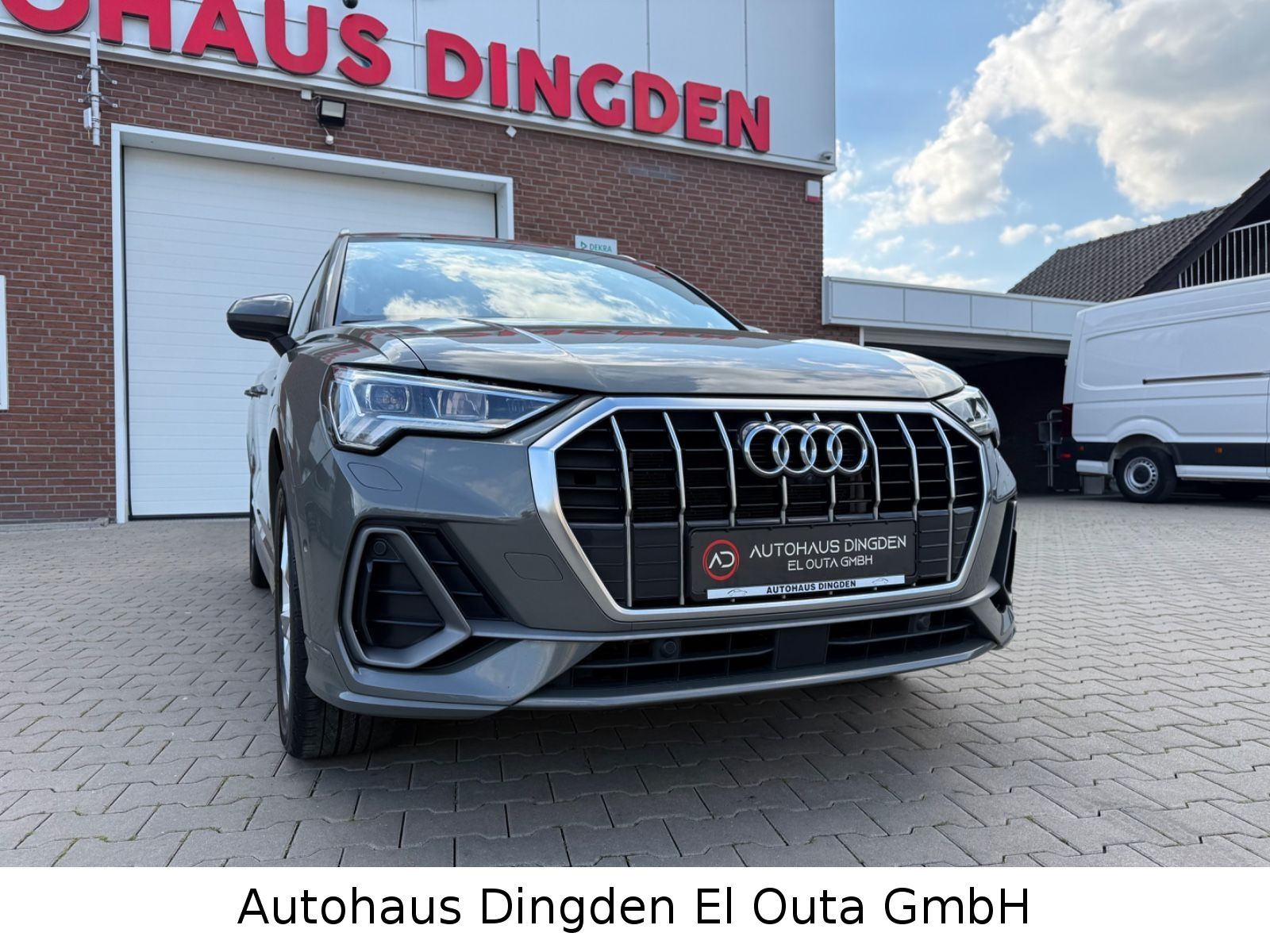 Audi Q3 45 TFSI e S Line foto 2