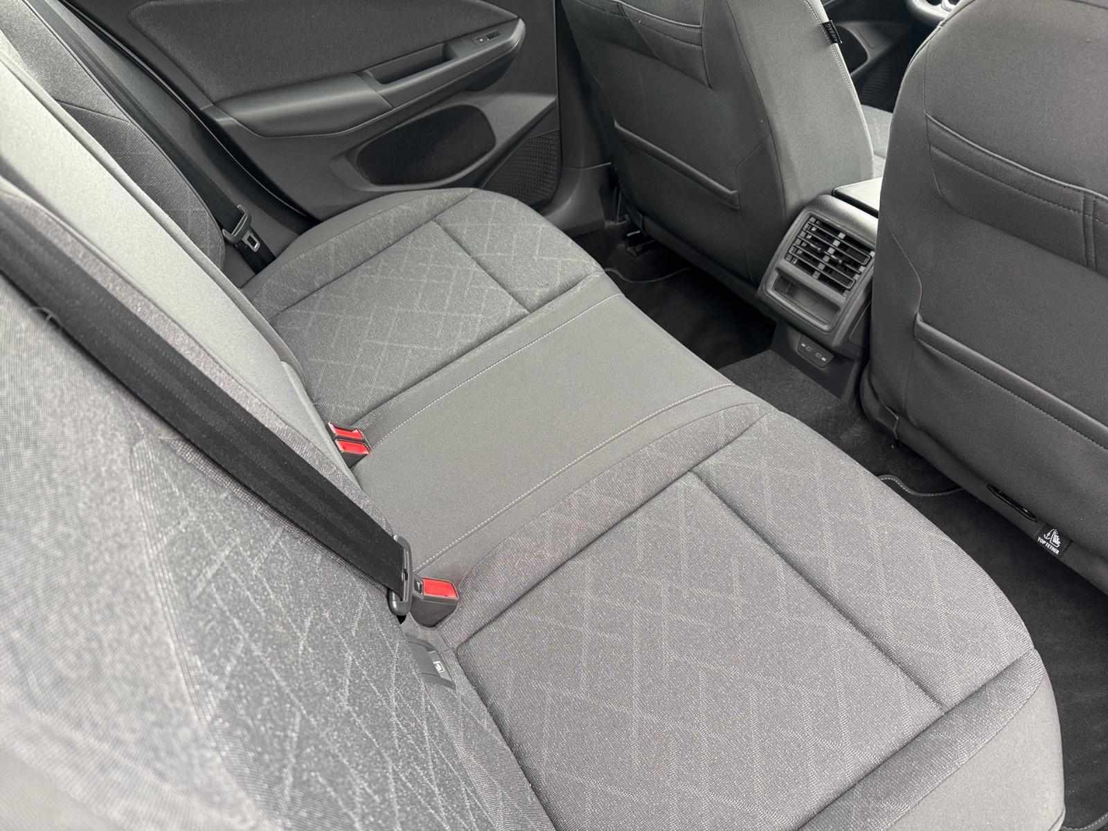 Volkswagen Golf VIII Variant Life 2.0 TDI, миниатюра 23