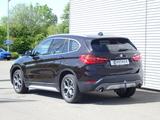 BMW X1 sDrive20i xLine /Navigation/Autom./Klima/LED - mit Benzin-Antrieb: Braun, Geländewagen