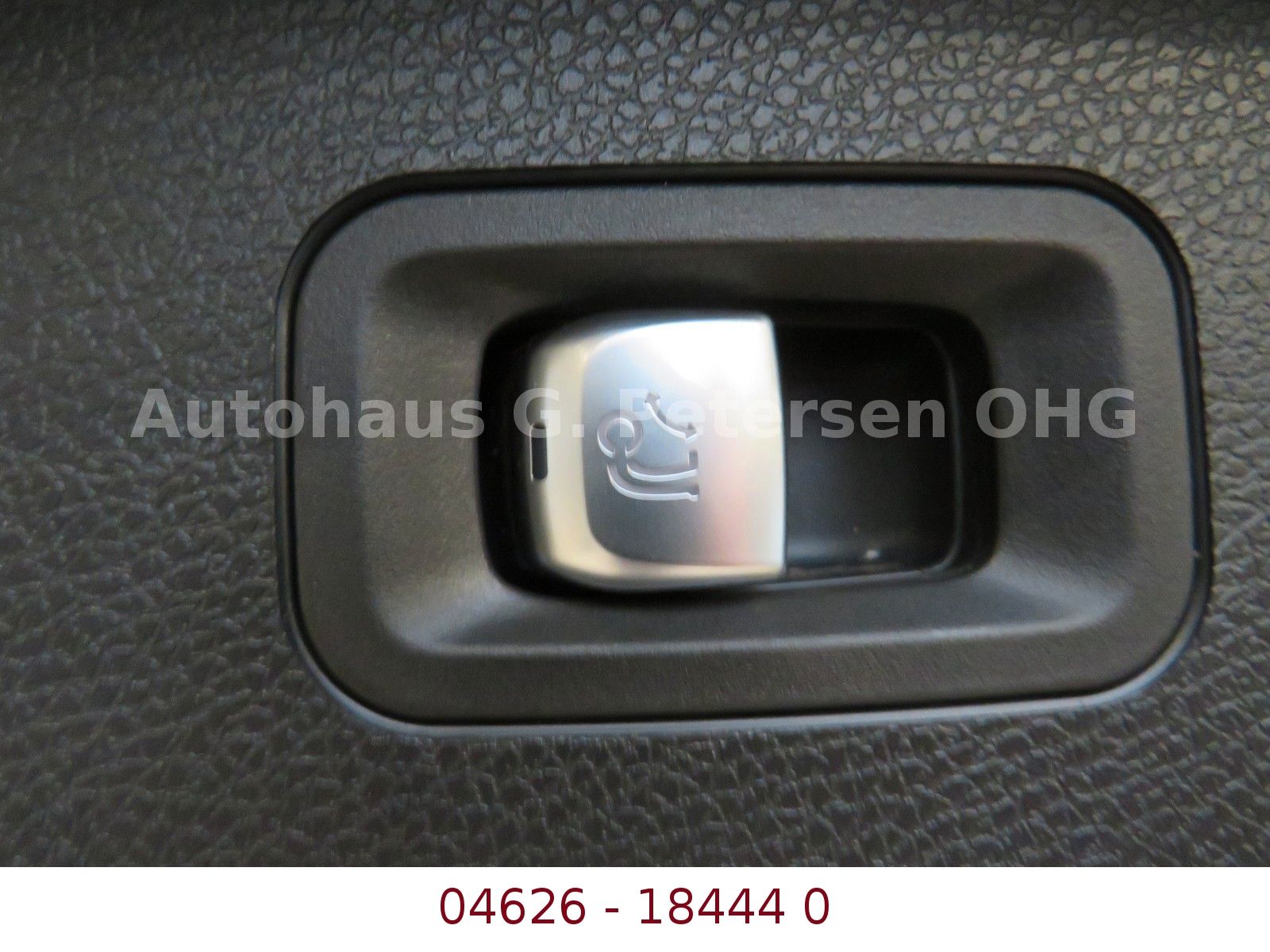 Fahrzeugabbildung Mercedes-Benz E 220 Td*Standheiz*Multibeam*Distronic*Head-Up*