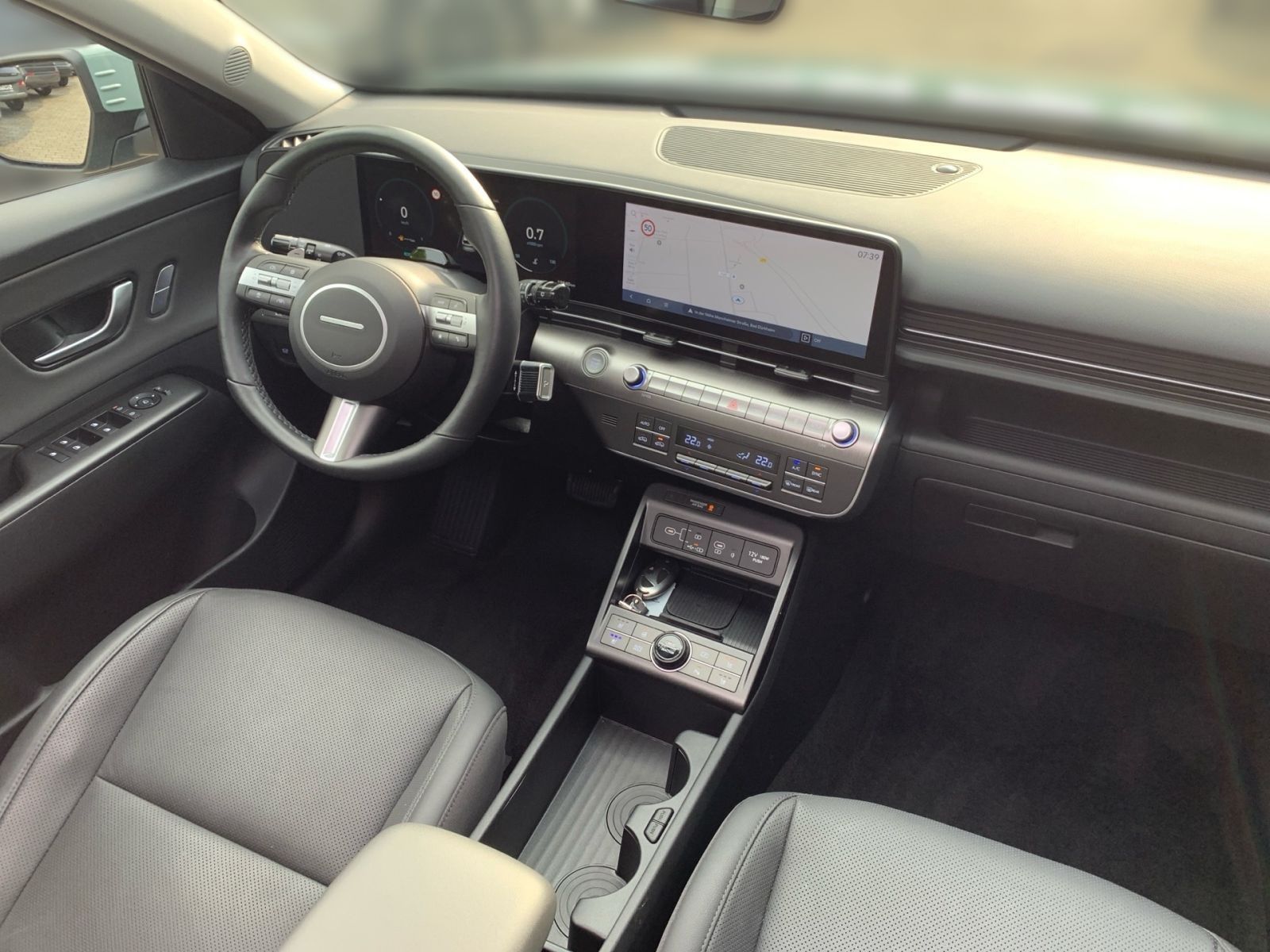 Fahrzeugabbildung Hyundai KONA 1.6 T-GDI 7-DCT Prime el.SD Leder